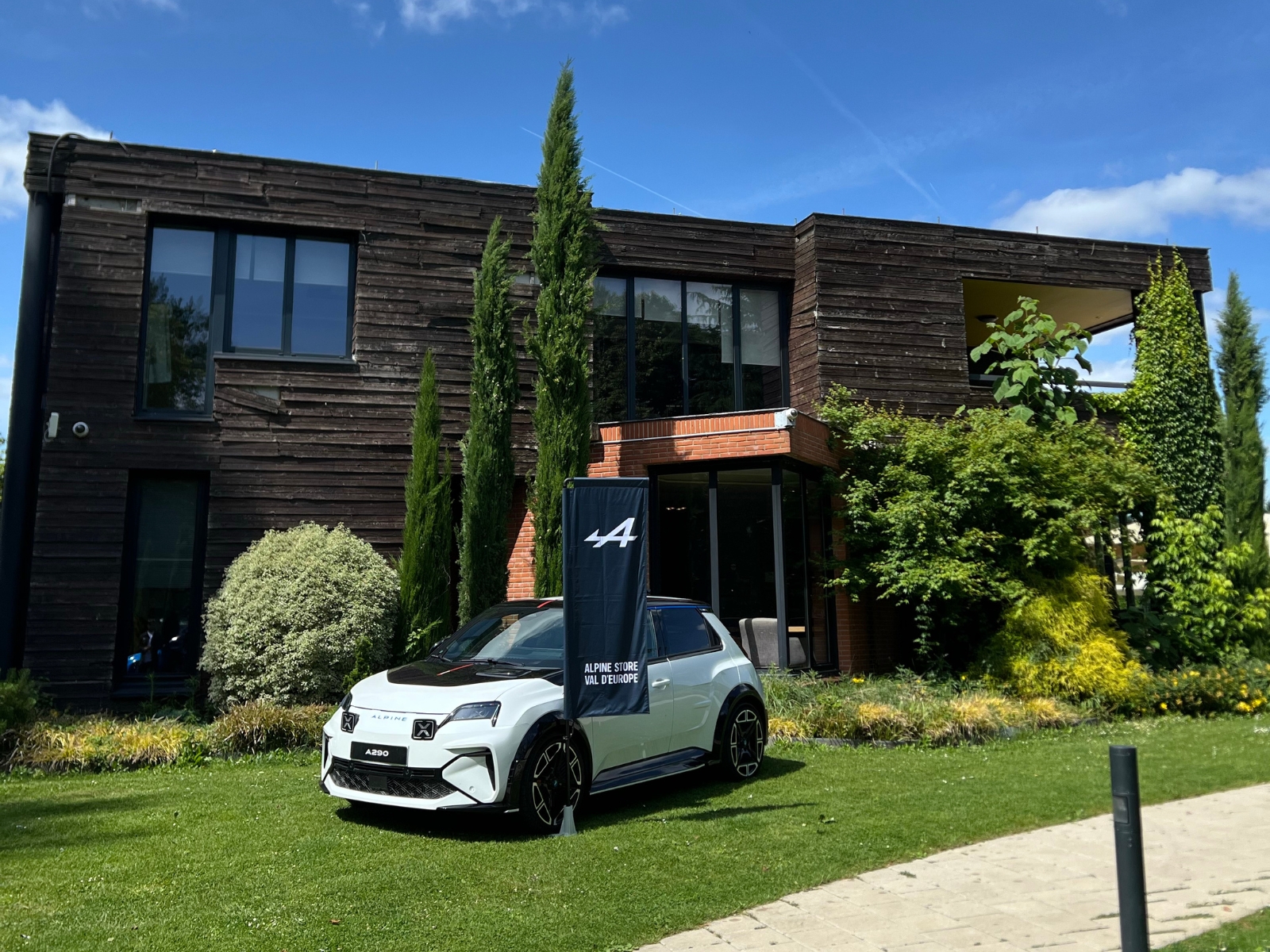L'Alpine Store de Val d'Europe réunit plus de 130 joueurs au Golf de Bussy-Guermantes