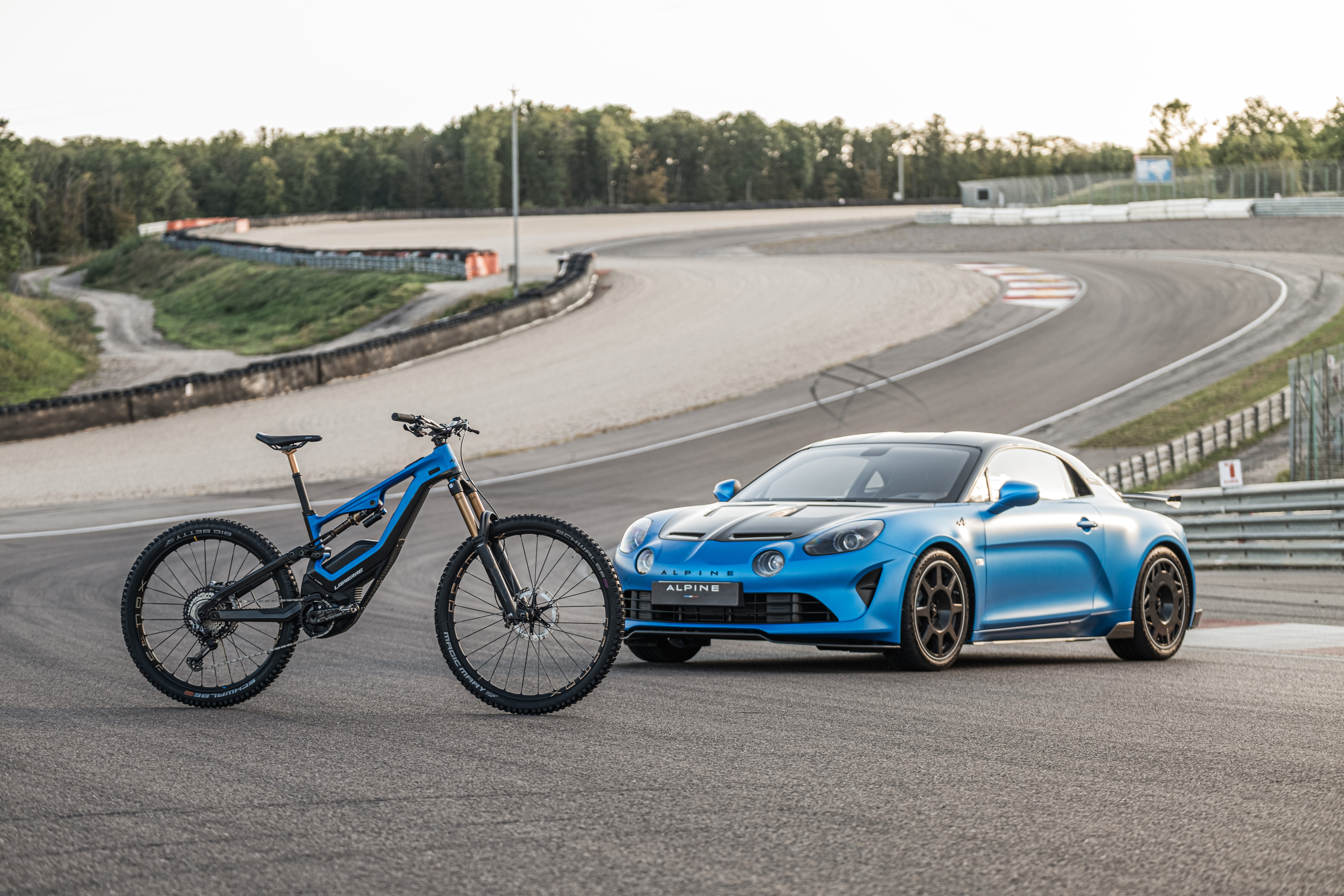 Alpine x Lapierre